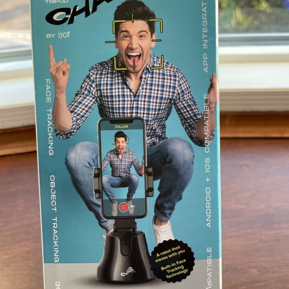 CHASE BY IJOY FACE AND OBJECT TRACKING TRIPOD BLUETOOTH NEW